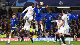 Lille va contra la historia y busca remontarle al Chelsea