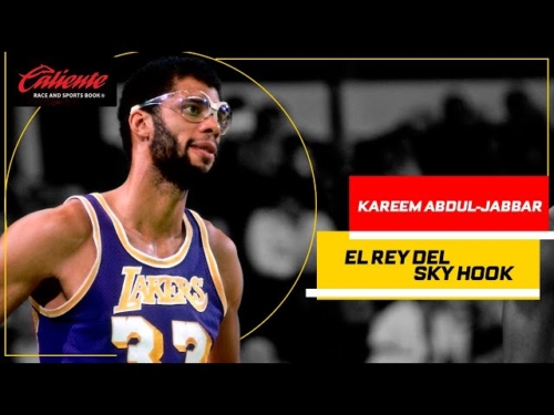 Kareem Abdul-Jabbar, Rey del sky hook